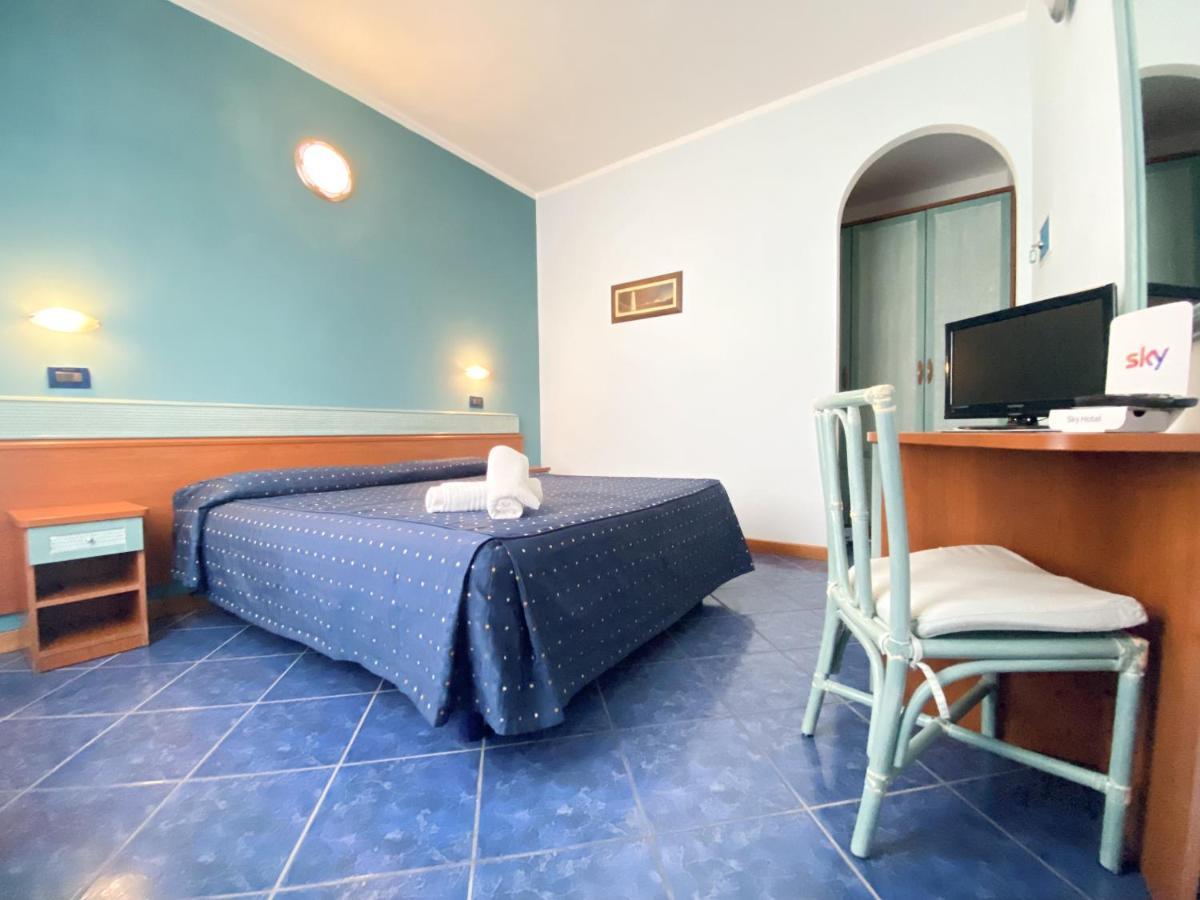 Hotel Villa Grazia 체제나티코 외부 사진