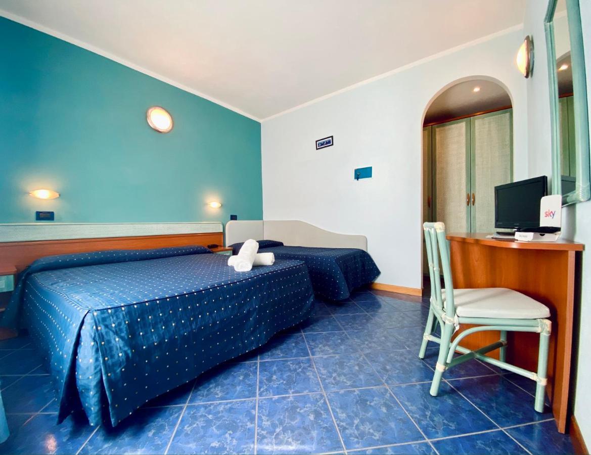 Hotel Villa Grazia 체제나티코 외부 사진