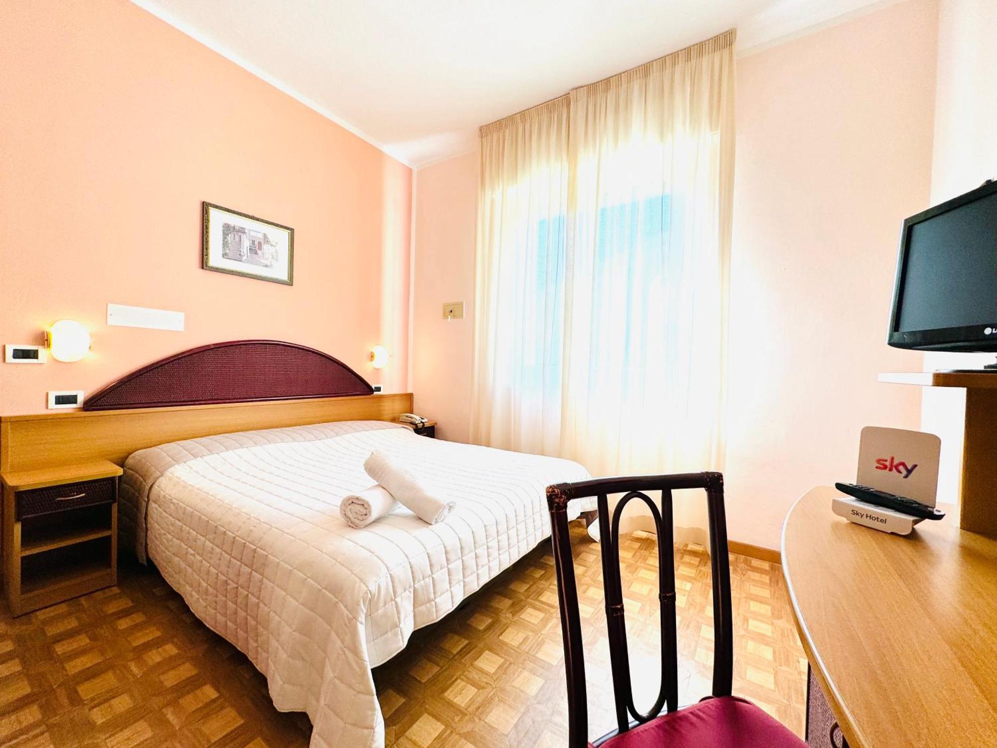 Hotel Villa Grazia 체제나티코 외부 사진